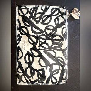 Brand New super cute Kate Spade pouch